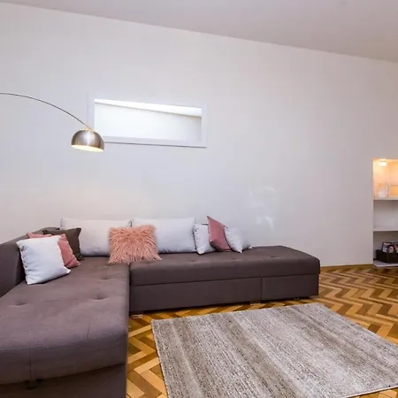 Apartment Miamo гнатюка 18