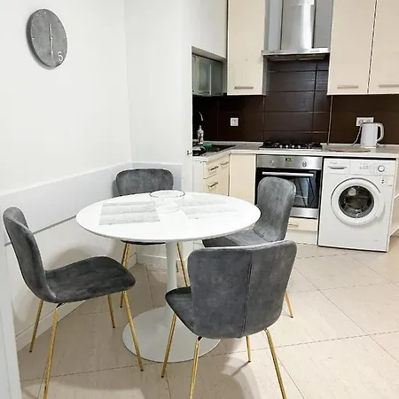 Miamo гнатюка 18 Lägenhet Lviv