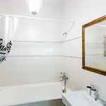 Miamo гнатюка 18 شقة