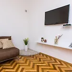 Miamo гнатюка 18 شقة إلفيف