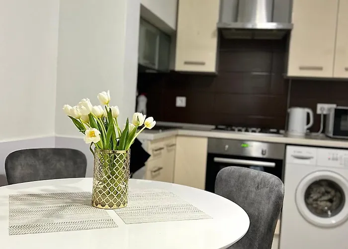 Miamo гнатюка 18 Lviv