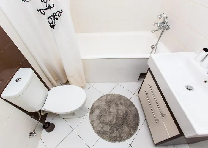 Miamo гнатюка 18 * إلفيف